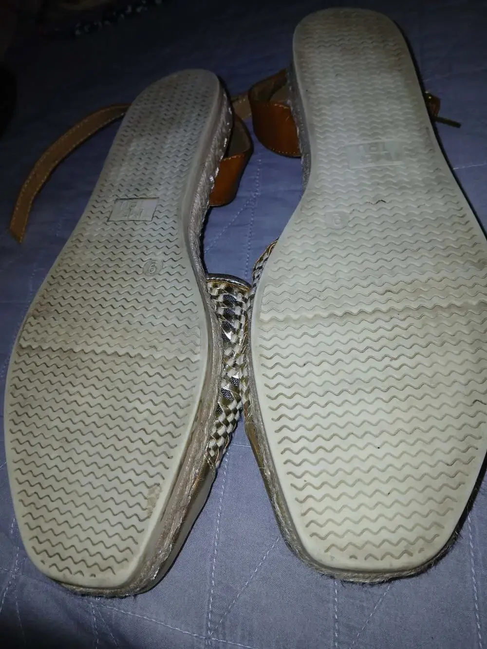 Time and Tru Women's Size 9 Gold Woven Espadrille Ankle Strap Sandals